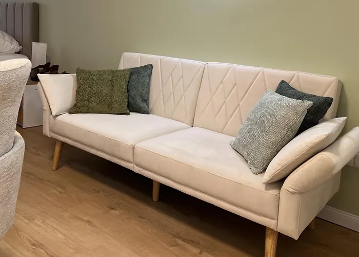 شقة Marktgefluester