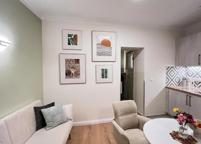 شقة Marktgefluester *